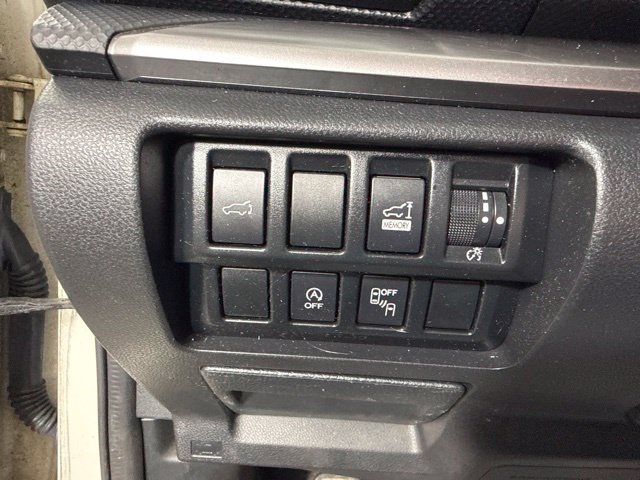 Used 2019 Subaru Forester Premium AWD/4WD image 19