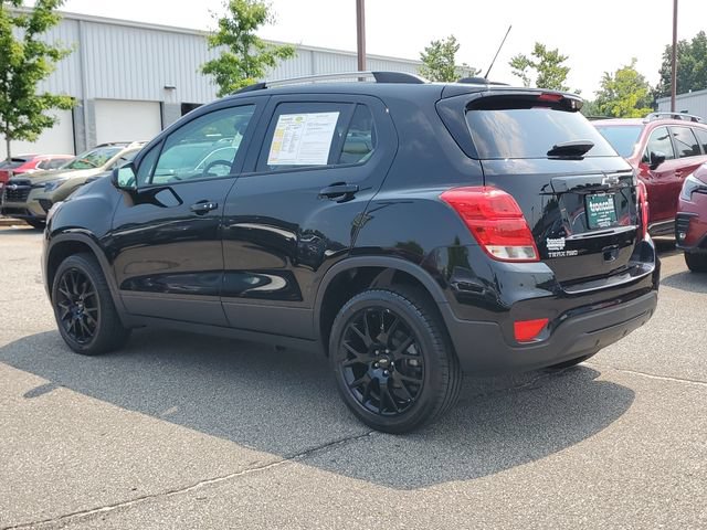 Used 2022 Chevrolet Trax LT w/ Premium Seat Package AWD/4WD image 4