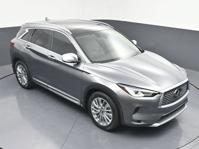 Used 2023 INFINITI QX50 Luxe w/ Accent Package FWD image 40