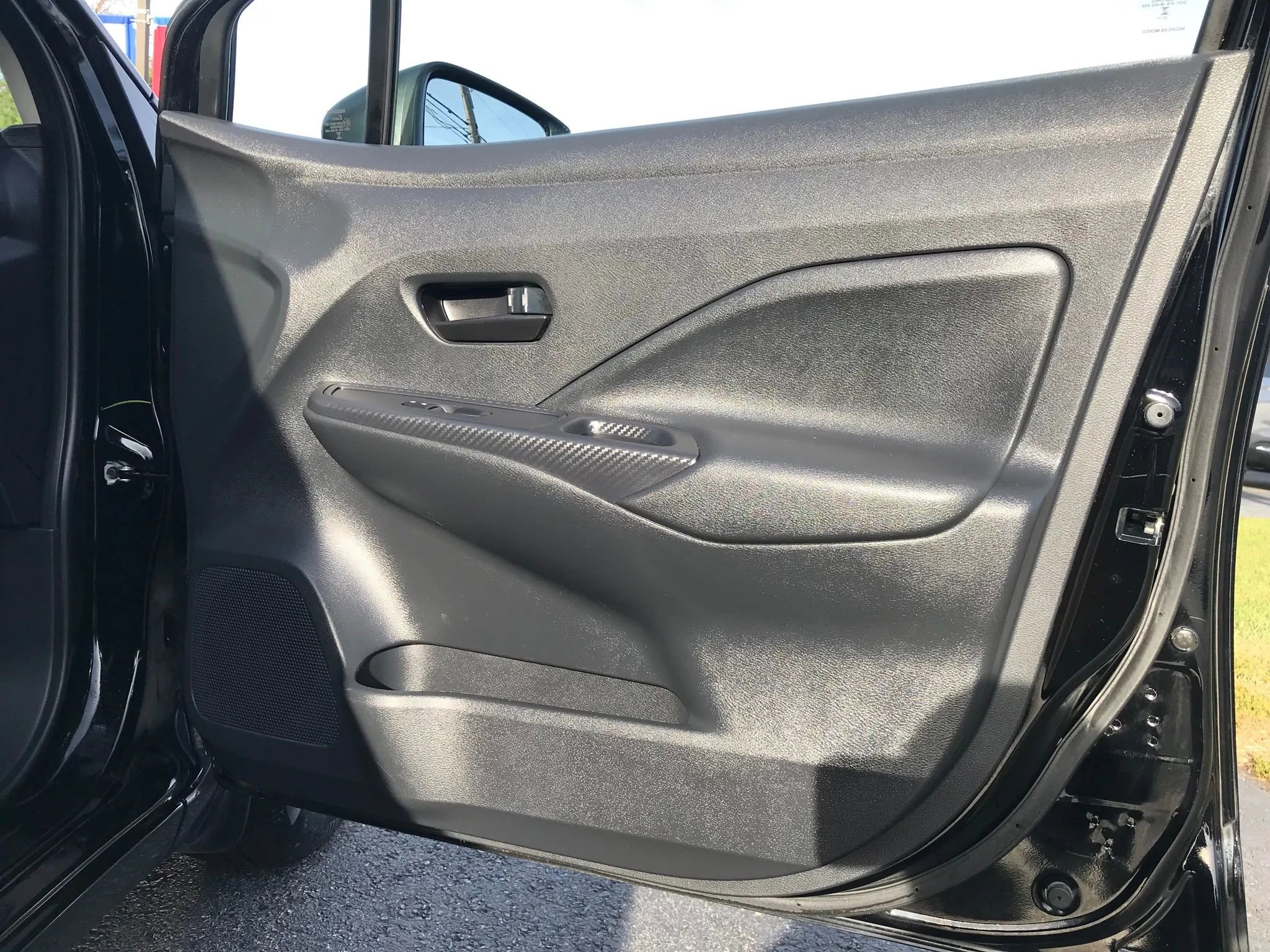 Used 2024 Nissan Versa S w/ Trunk Package image 38