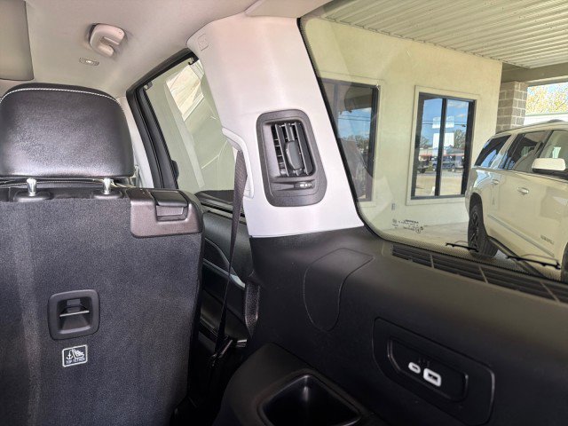 Used 2023 Jeep Grand Cherokee L Limited w/ Luxury Tech Group II image 38