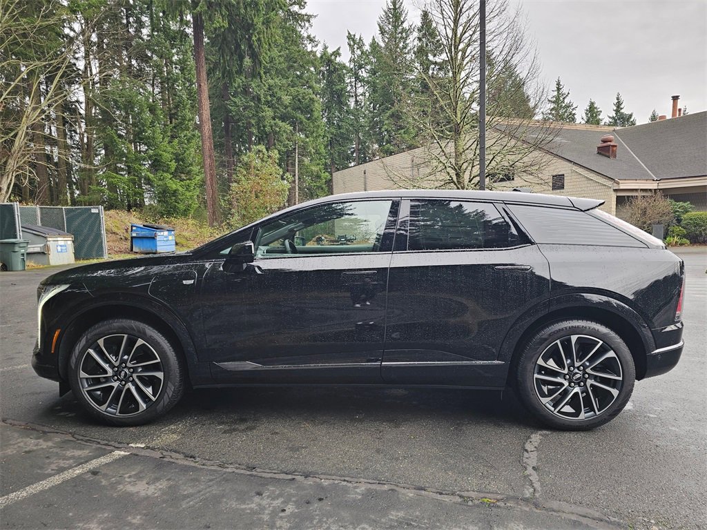 New 2026 Cadillac Optiq Sport 2 image 5