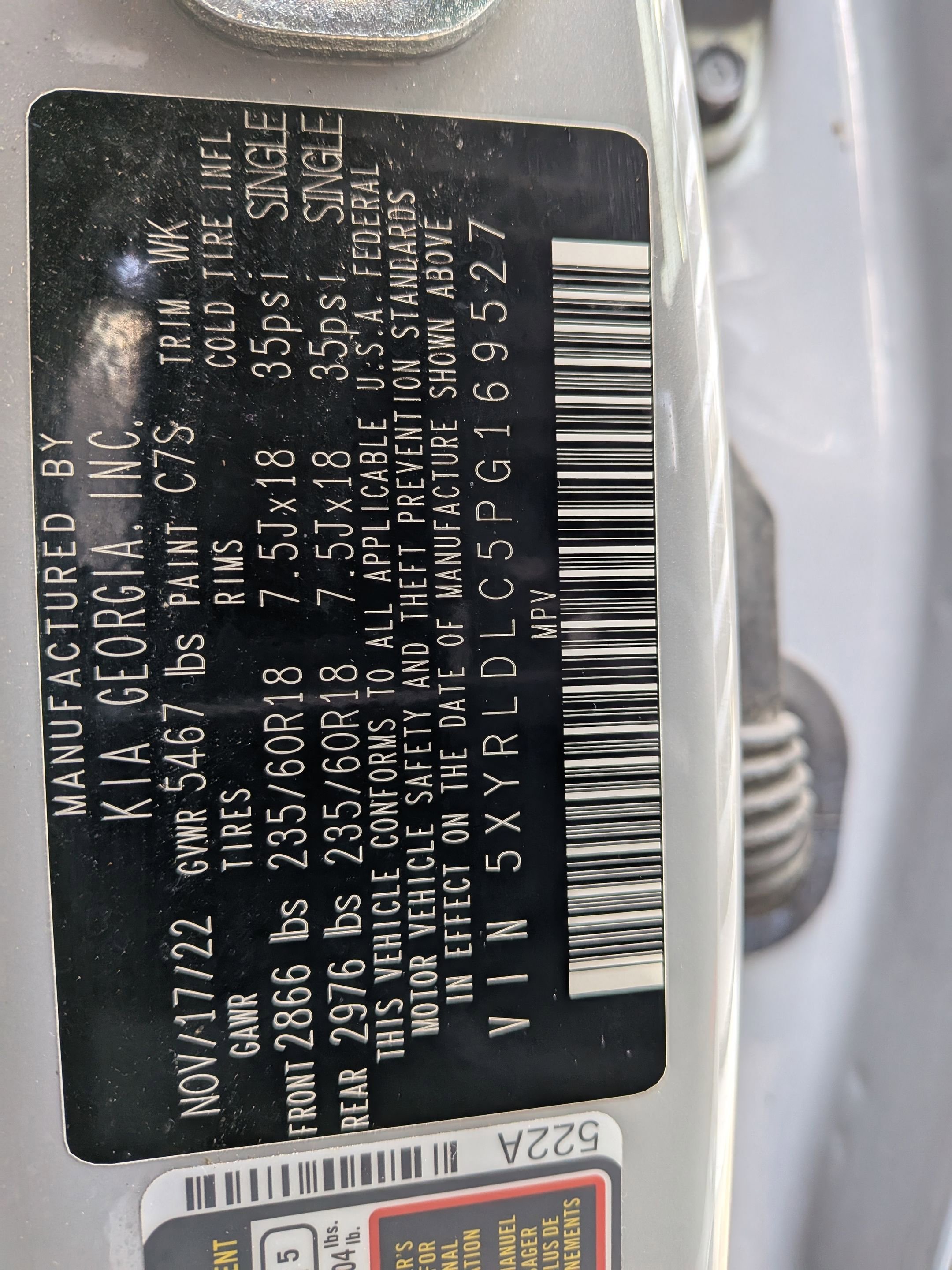 Used 2023 Kia Sorento S image 35