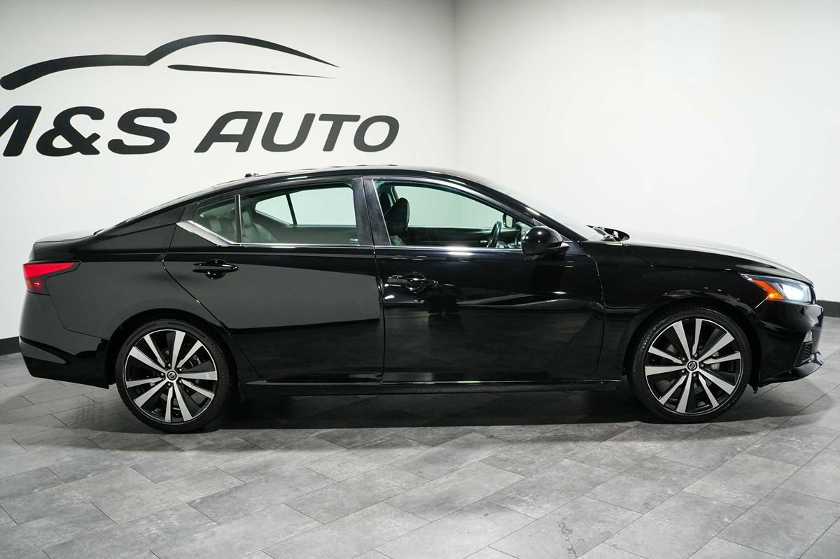 Used 2022 Nissan Altima 2.5 SR FWD image 6