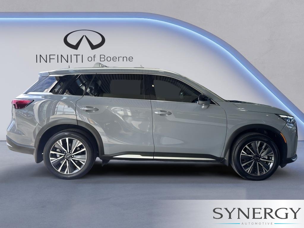 Certified 2026 INFINITI QX60 Luxe w/ Cargo Package FWD image 4