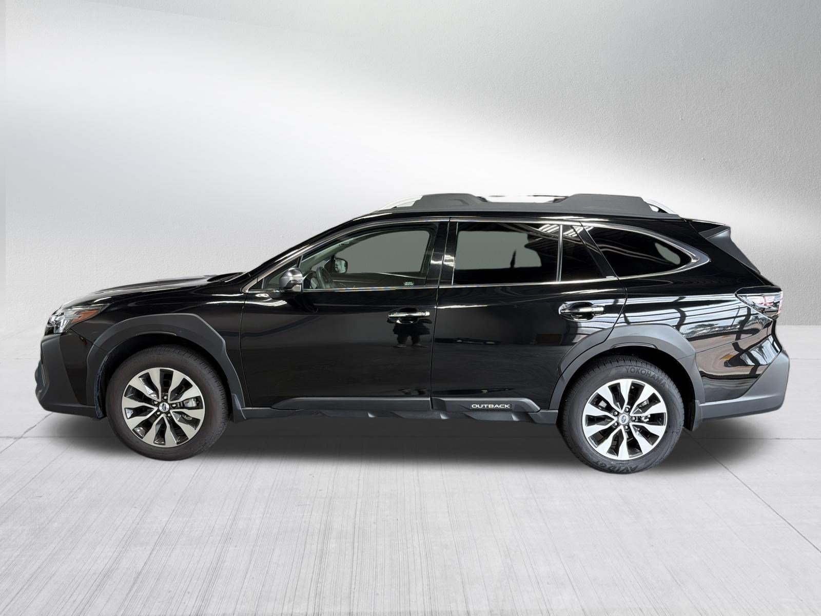Certified 2025 Subaru Outback Touring XT w/ Popular Package #2 AWD/4WD image 4
