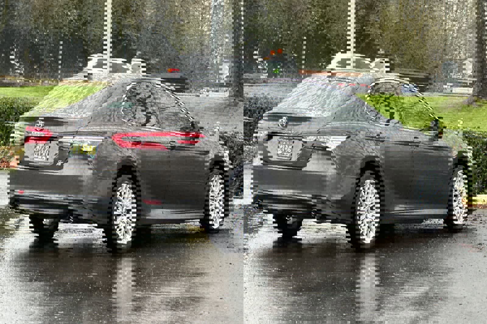 Used 2018 Toyota Camry XLE w/ Driver Assist Package image 2