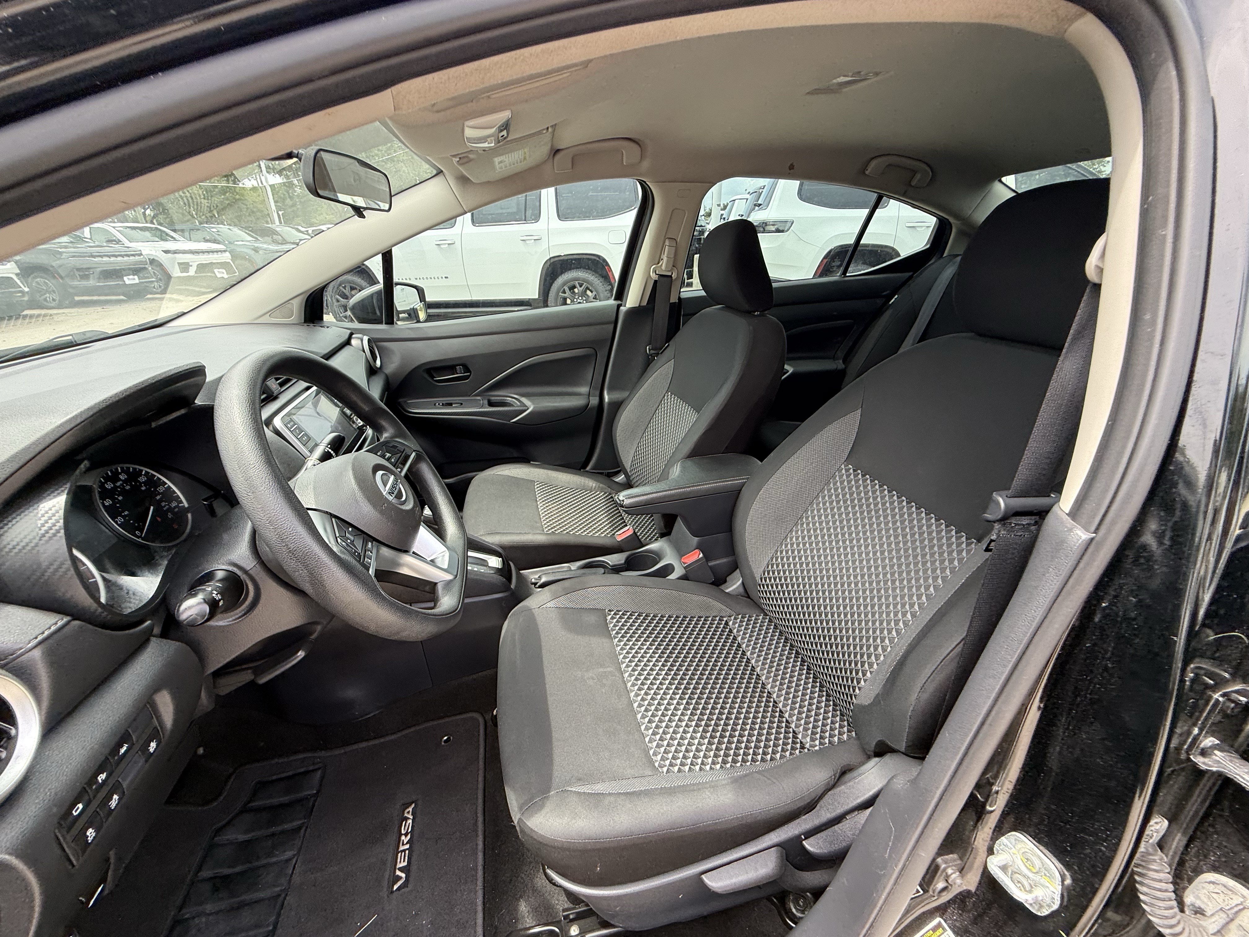 Used 2020 Nissan Versa S FWD image 25