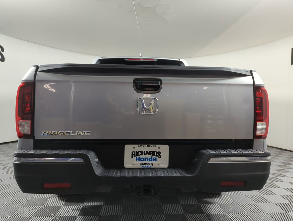 Used 2017 Honda Ridgeline RT image 4