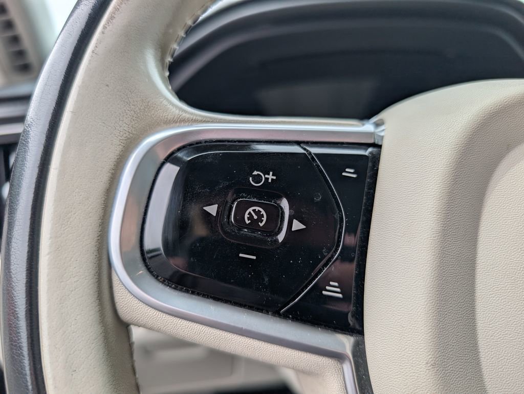 Used 2017 Volvo V90 T6 Cross Country AWD/4WD image 12