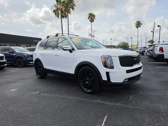 Used 2021 Kia Telluride SX w/ Nightfall Edition Package AWD/4WD image 2