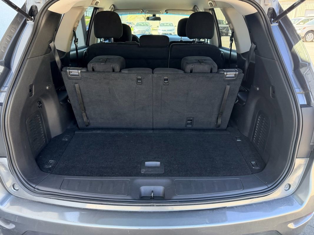 Used 2016 Nissan Pathfinder S image 15