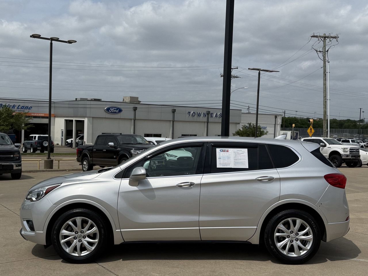 Used 2019 Buick Envision Preferred image 3