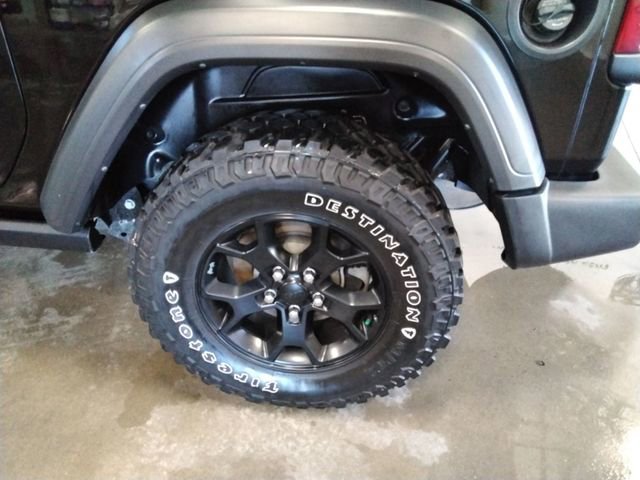 Used 2023 Jeep Wrangler Willys image 18