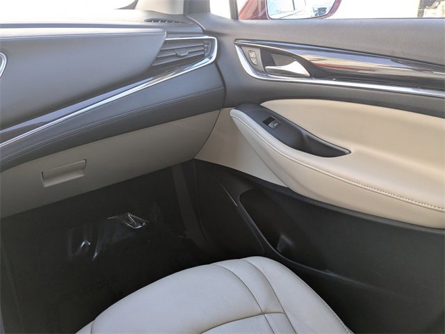 Used 2018 Buick Enclave Essence image 20