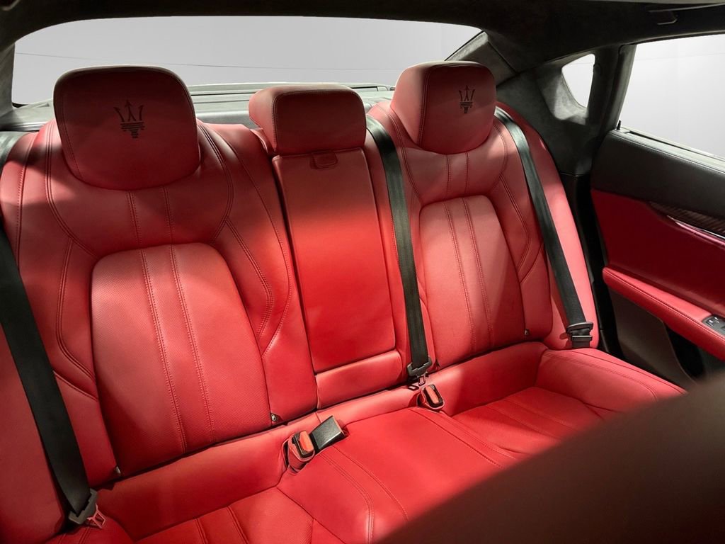 Used 2022 Maserati Quattroporte Modena Q4 image 19