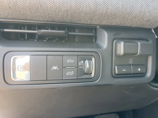 New 2026 GMC Sierra EV Elevation w/ Premium Package image 32