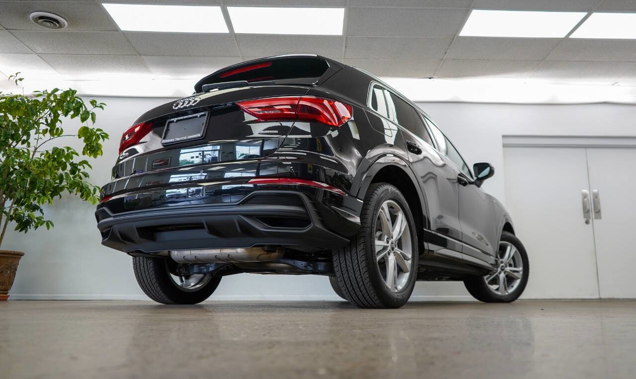 Used 2024 Audi Q3 2.0T Premium Plus w/ Premium Plus Package image 5