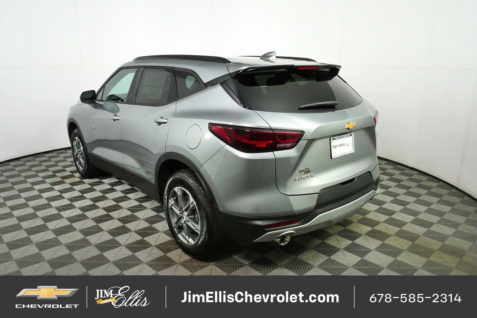New 2026 Chevrolet Blazer LT w/ Convenience Package FWD image 24