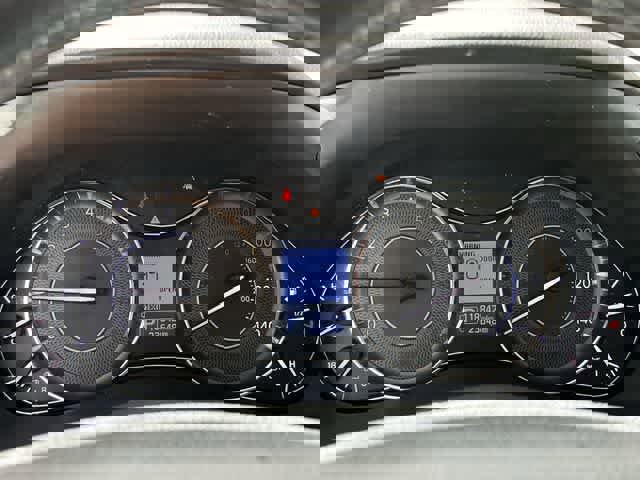 Used 2017 INFINITI QX80 4WD w/ Driver Assistance Package image 7