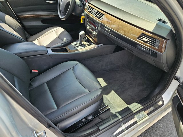 Used 2009 BMW 328i Sedan RWD image 21