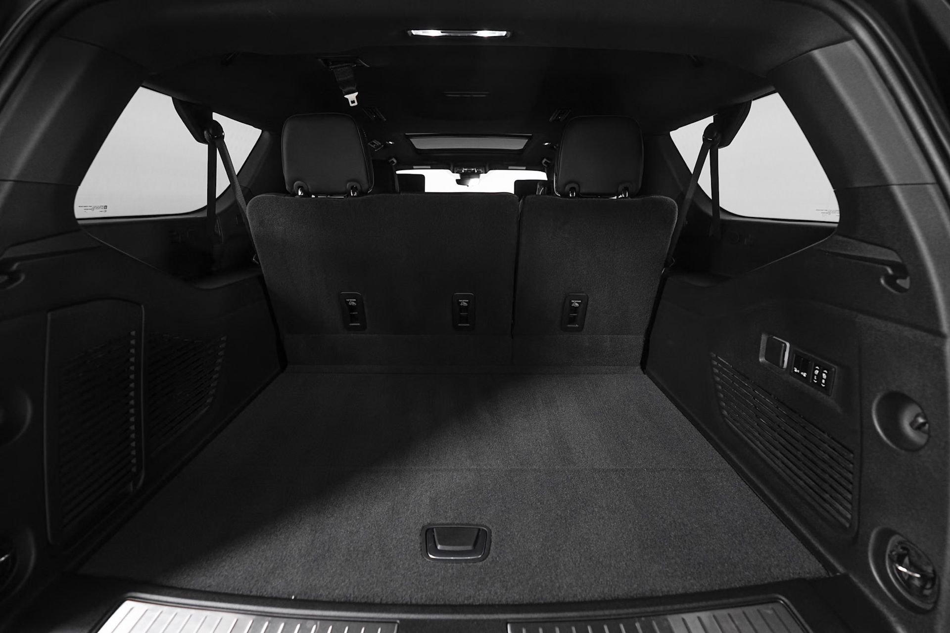 Used 2026 GMC Yukon XL Denali Ultimate image 9