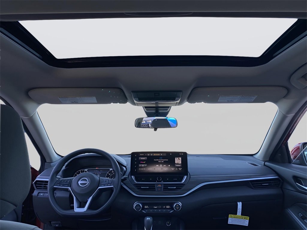 Used 2025 Nissan Altima 2.5 SV w/ SV Special Edition Package image 18