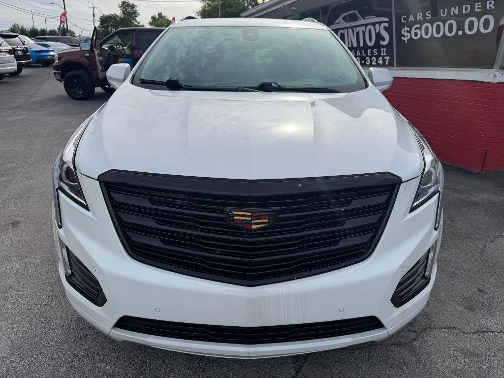 Used 2017 Cadillac XT5 Luxury w/ Driver Awareness Package FWD image 2