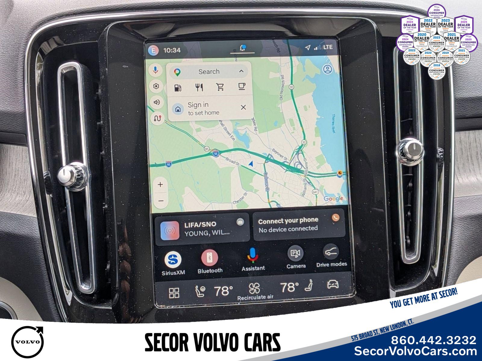 Certified 2023 Volvo XC40 B5 Plus w/ Driver Assist Package AWD/4WD image 25