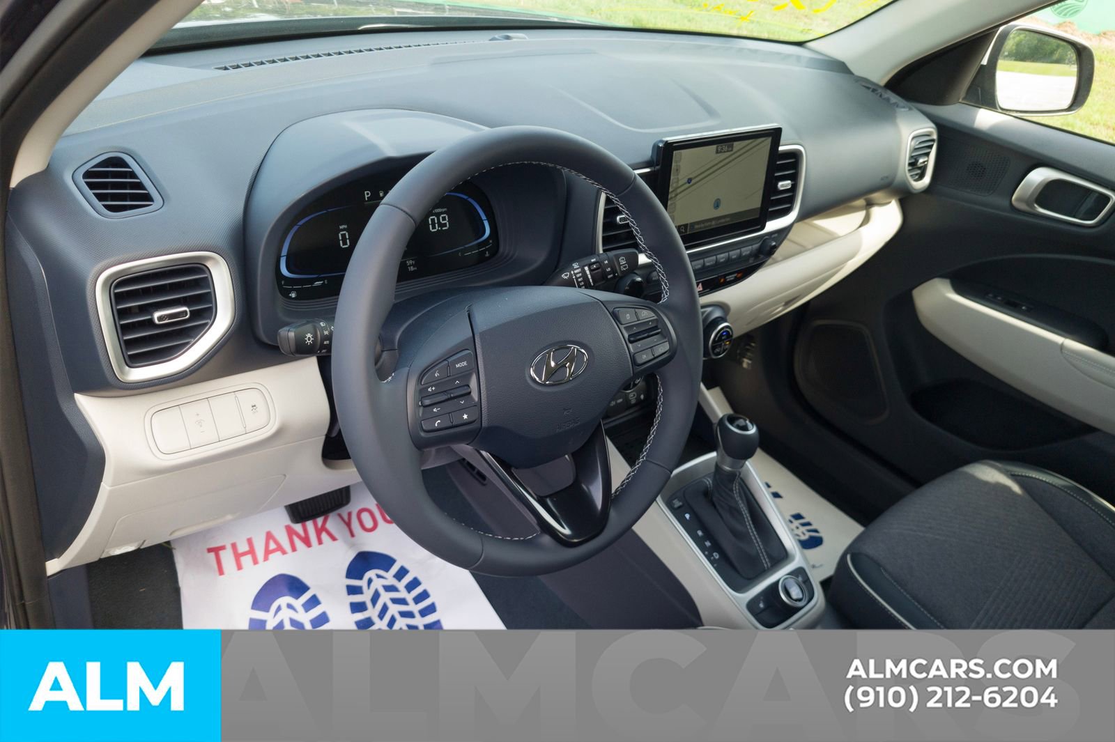 Certified 2025 Hyundai Venue Limited image 13