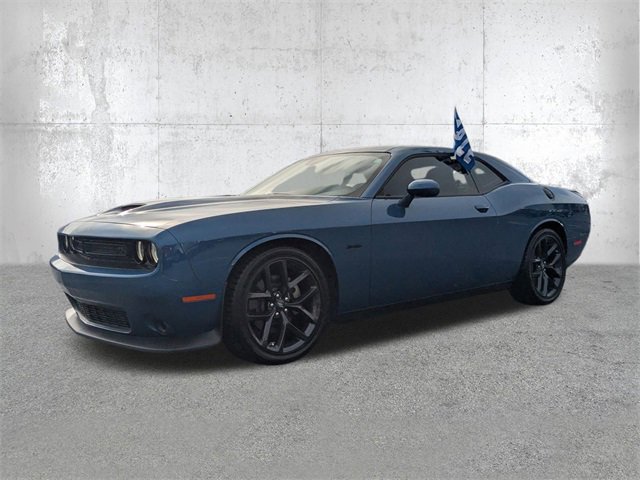 Used 2023 Dodge Challenger R/T w/ Blacktop Package image 8