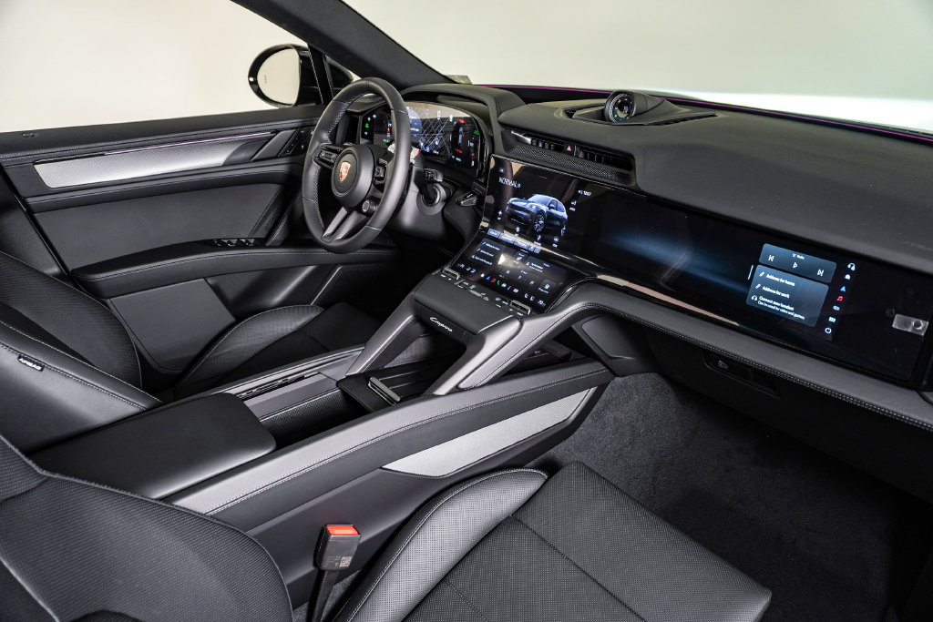 New 2026 Porsche Cayenne Electric AWD/4WD image 14