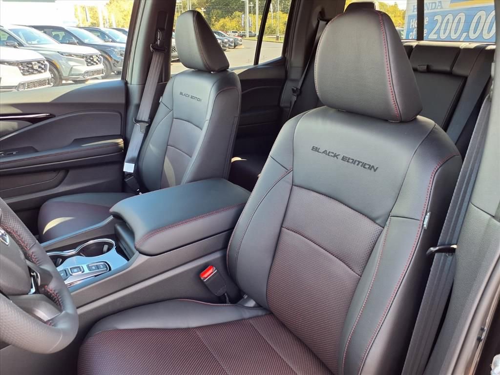 New 2026 Honda Ridgeline Black Edition image 16
