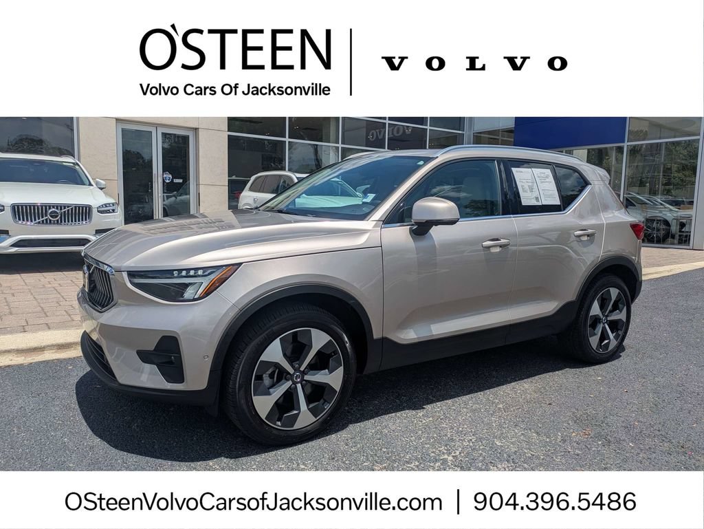 Certified 2023 Volvo XC40 B5 Plus w/ Protection Package Premier
