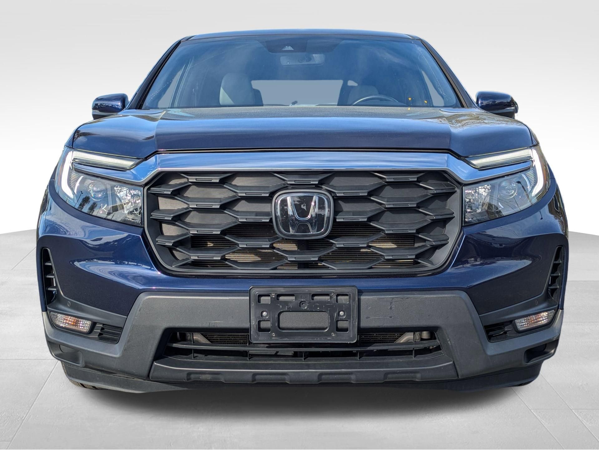 Used 2023 Honda Passport EX-L image 11