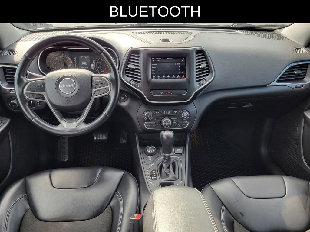 Used 2020 Jeep Cherokee Latitude Plus w/ Comfort/Convenience Group image 8