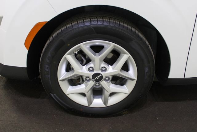 Used 2024 Kia Soul LX w/ Option Group 015 image 21
