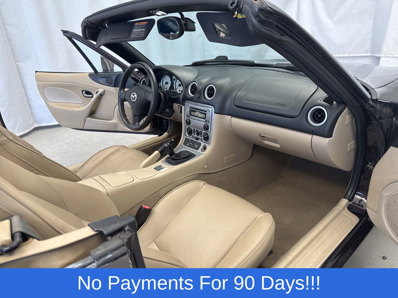Used 2005 MAZDA MX-5 Miata LS RWD image 24