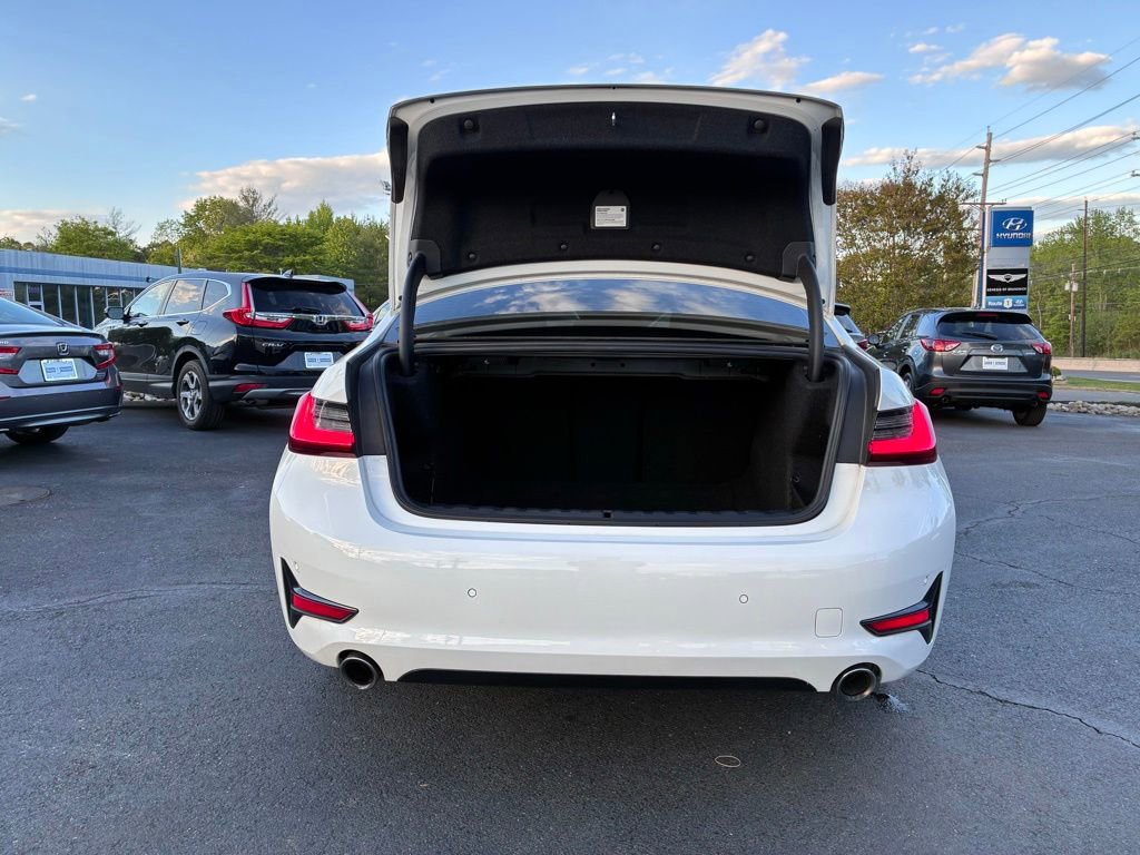 Used 2020 BMW 330i xDrive Sedan w/ Convenience Package AWD/4WD image 11