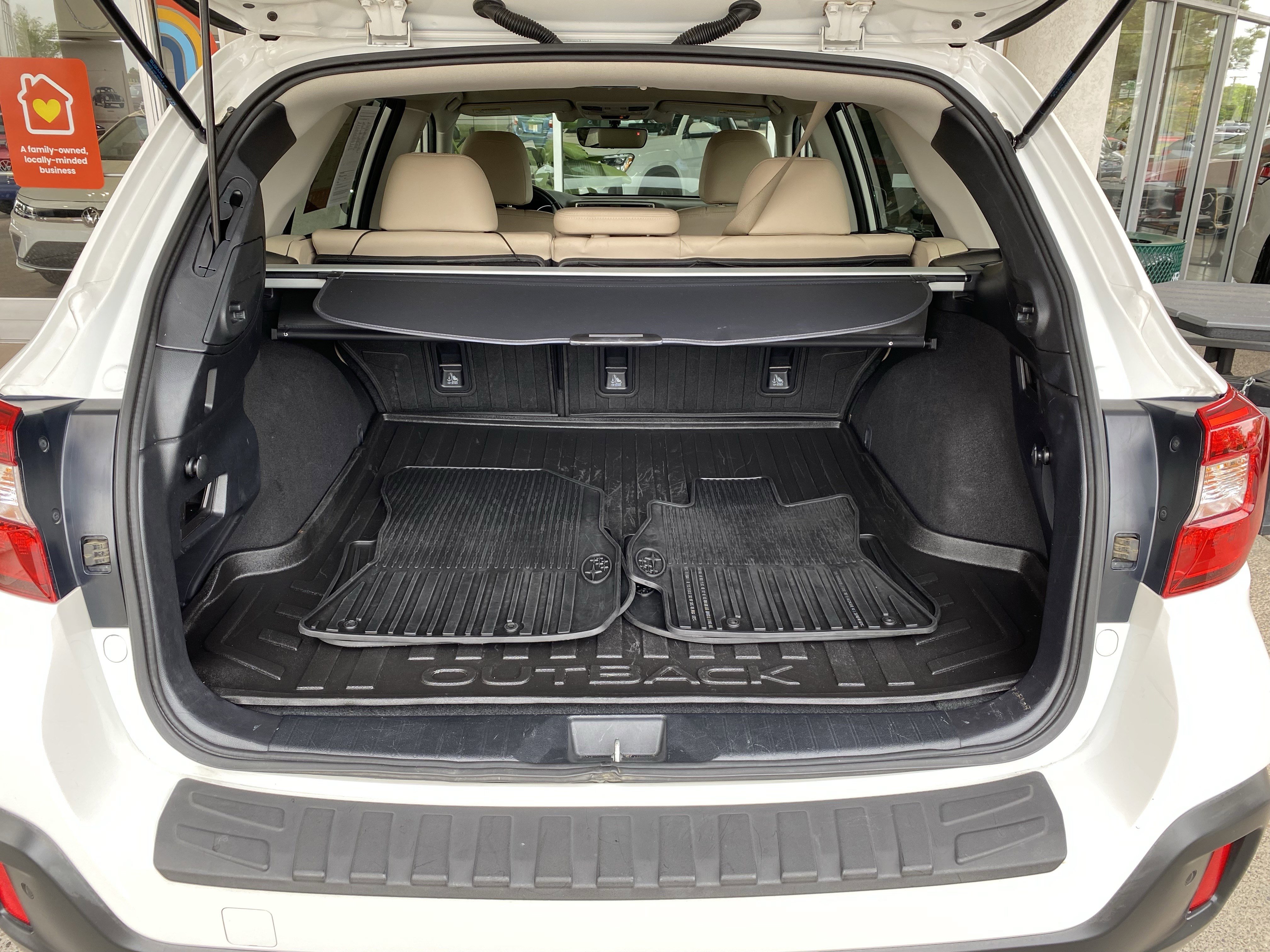 Used 2018 Subaru Outback 3.6R Limited AWD/4WD image 18