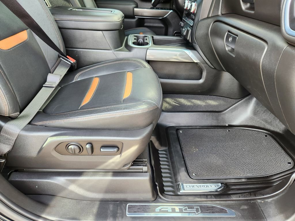 Used 2022 GMC Sierra 2500 AT4 w/ AT4 Preferred Package image 14