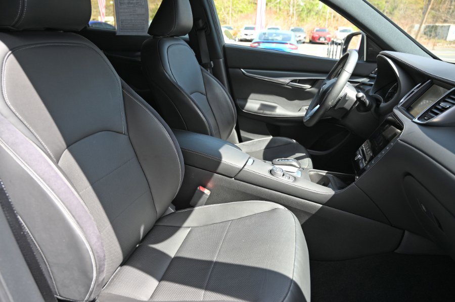 Used 2023 INFINITI QX50 Sport AWD/4WD image 25