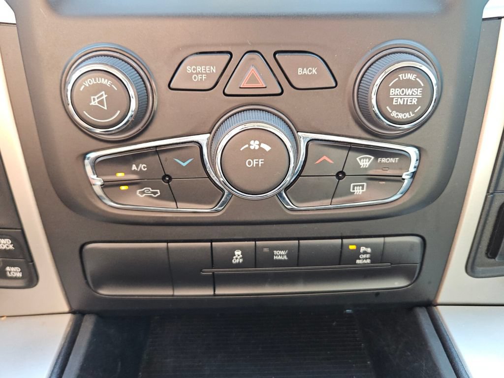 Used 2020 RAM 1500 Warlock AWD/4WD image 19