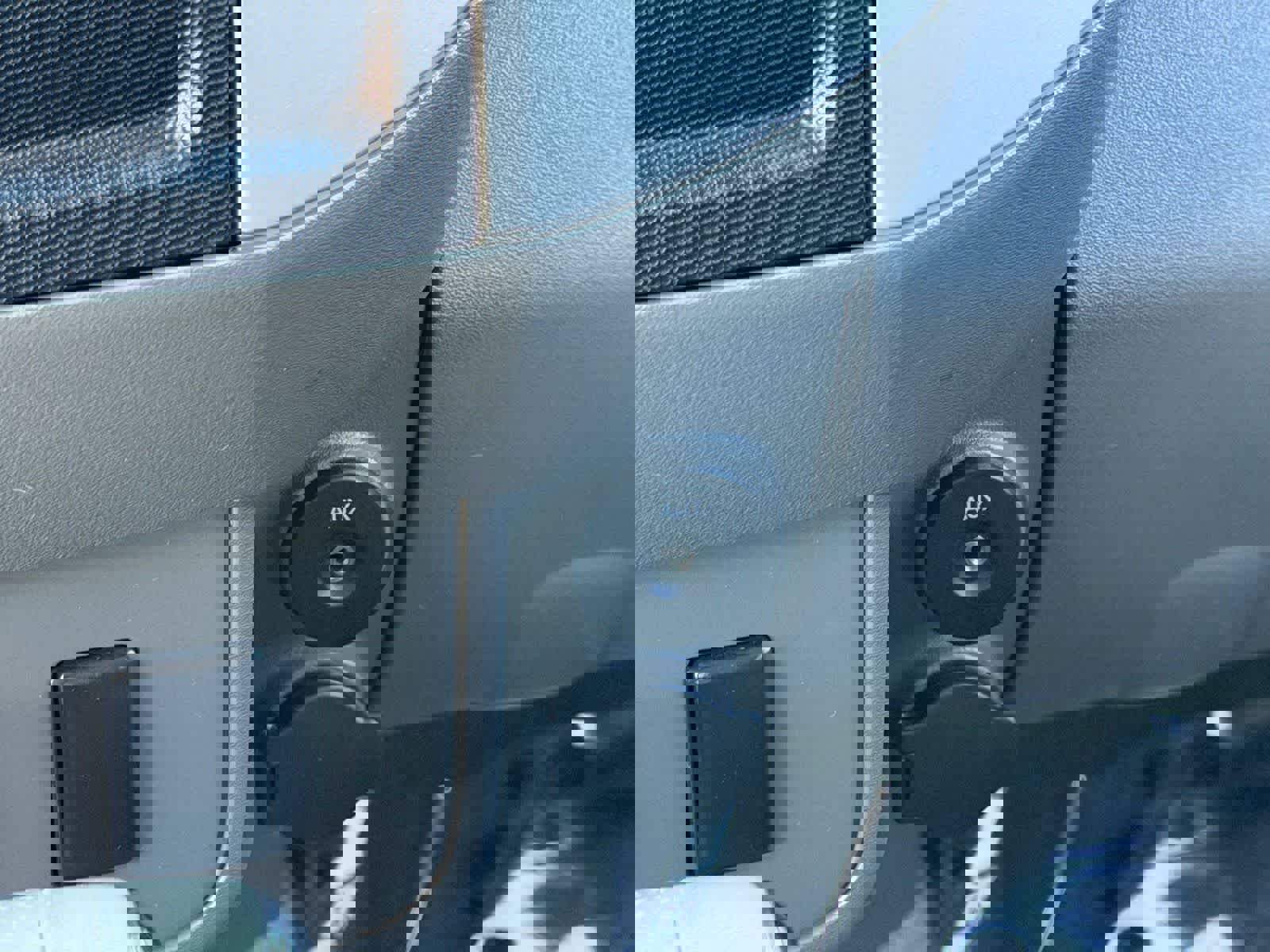 Used 2012 Nissan Frontier SV w/ Sport Appearance Pkg image 28