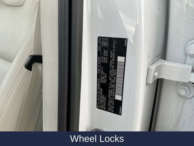 Used 2023 Volvo XC90 B6 Plus w/ Protection Package Premier image 34