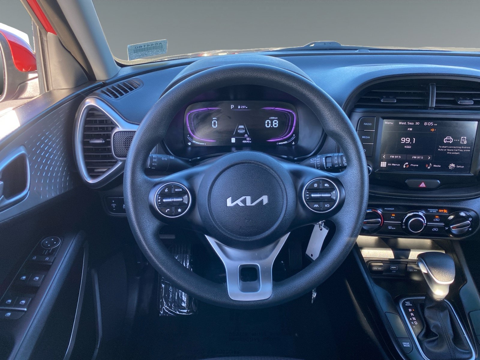 Used 2025 Kia Soul LX FWD image 12