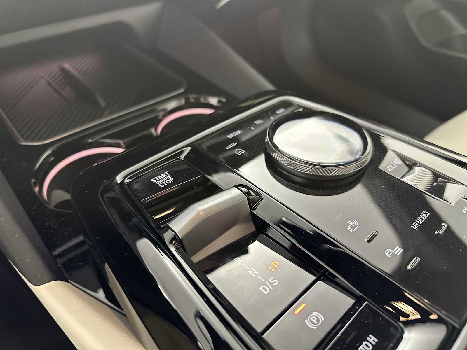 New 2026 BMW 530i xDrive image 16