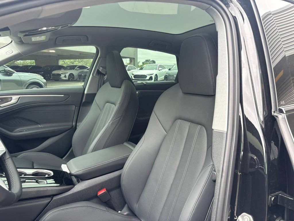 New 2026 Audi A6 Premium Plus AWD/4WD image 12