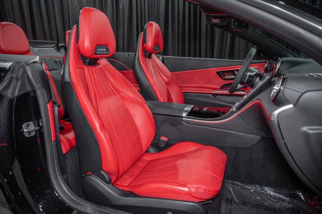 New 2026 Mercedes-Benz CLE 300 4MATIC Cabriolet image 14