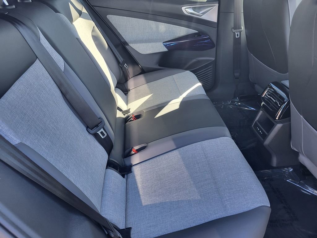 New 2025 Volkswagen ID.4 Pro AWD/4WD image 33